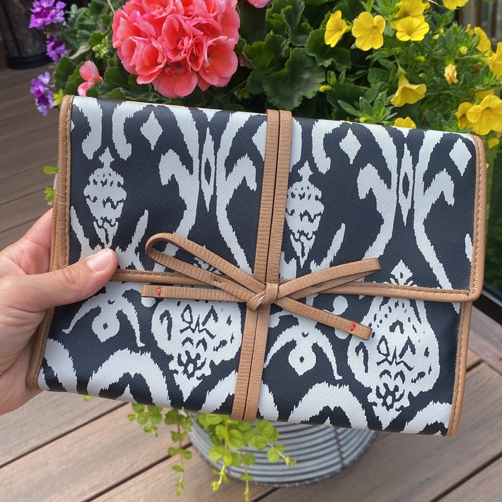 Stella & Dot  “Bring Your Own Bling” Jewelry Travel Case Holder Organizer